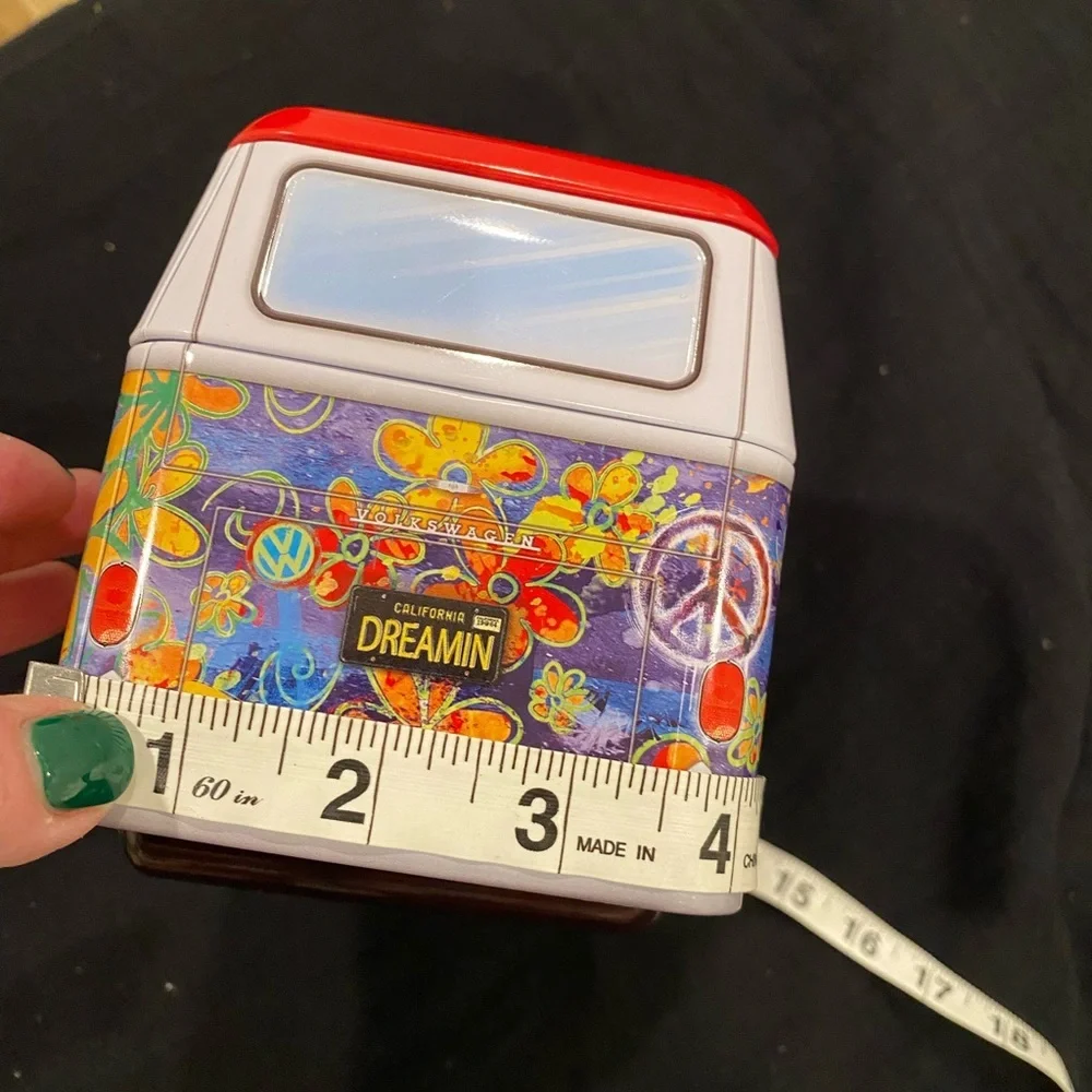 GROOVY VW bus puzzle in COLLECTABLE tin- see pic for all the details! Family FUN - Picture 5 of 12